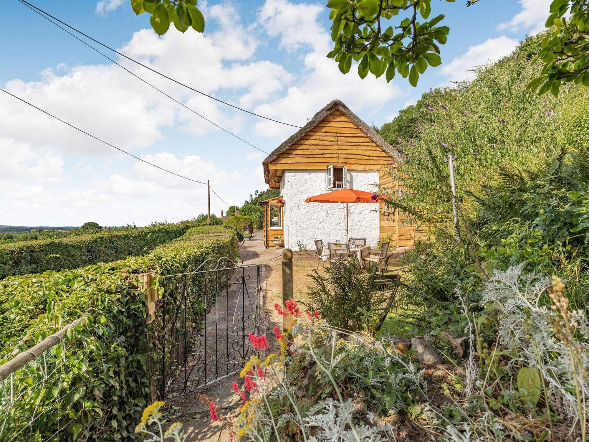 Elsies Cottage Pontesbury Eksteriør billede